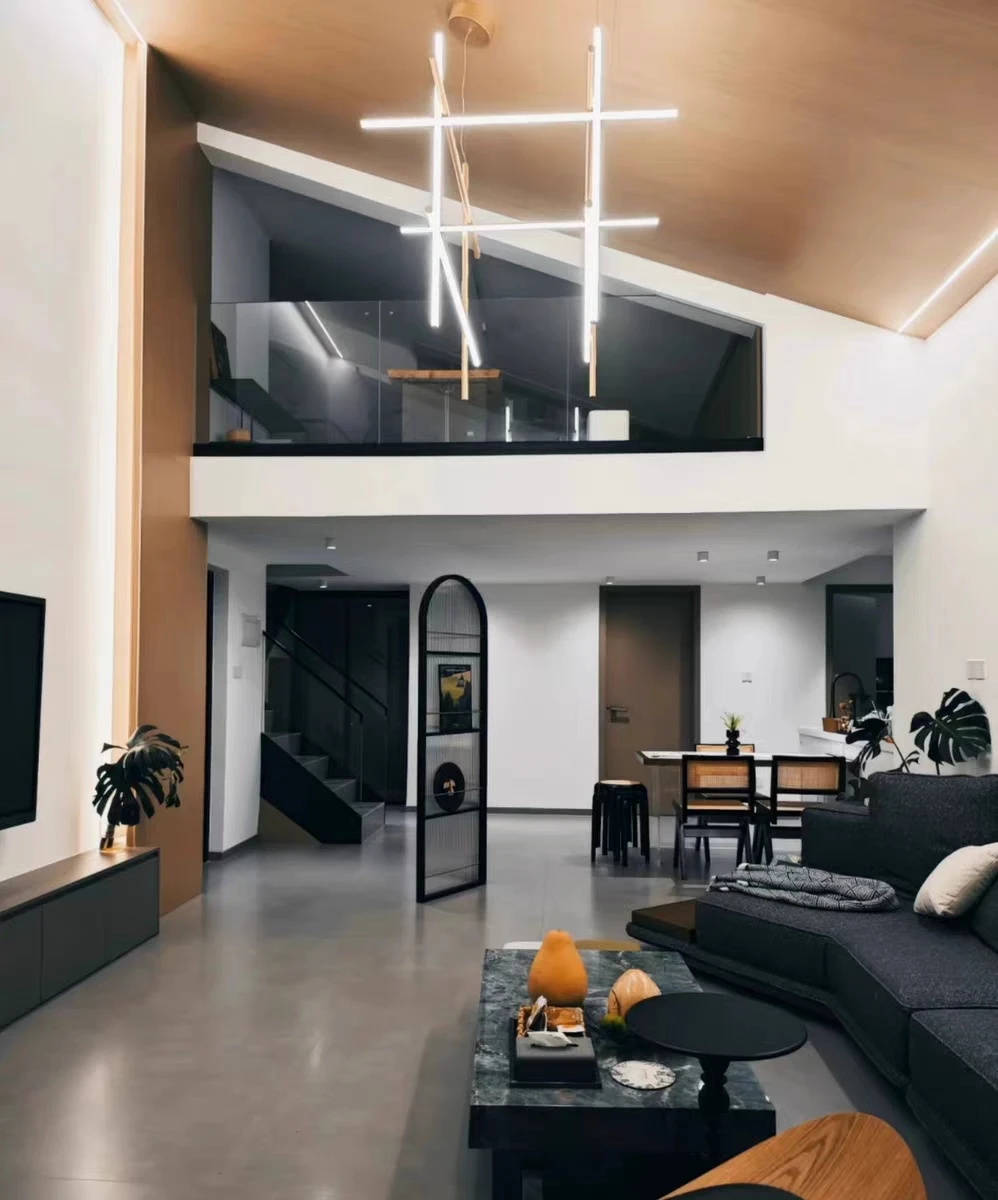 Review by Ciara Clarke