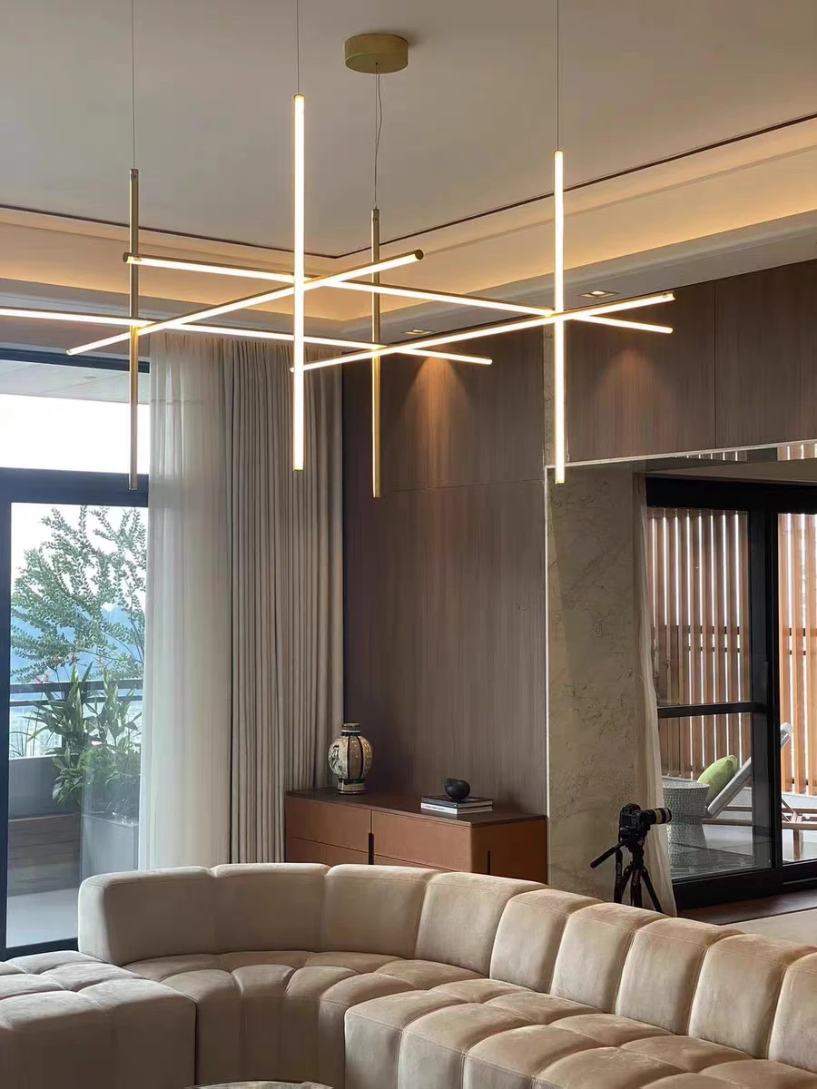 Review by Louise Jansen