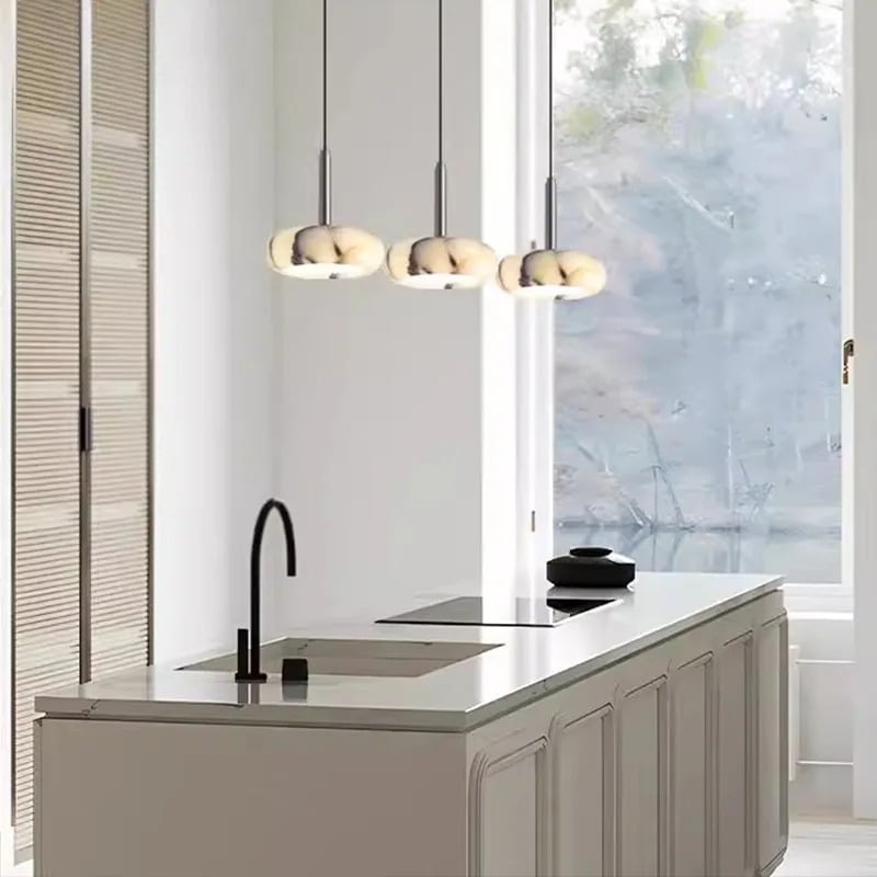 MARMO Pebble Pendant