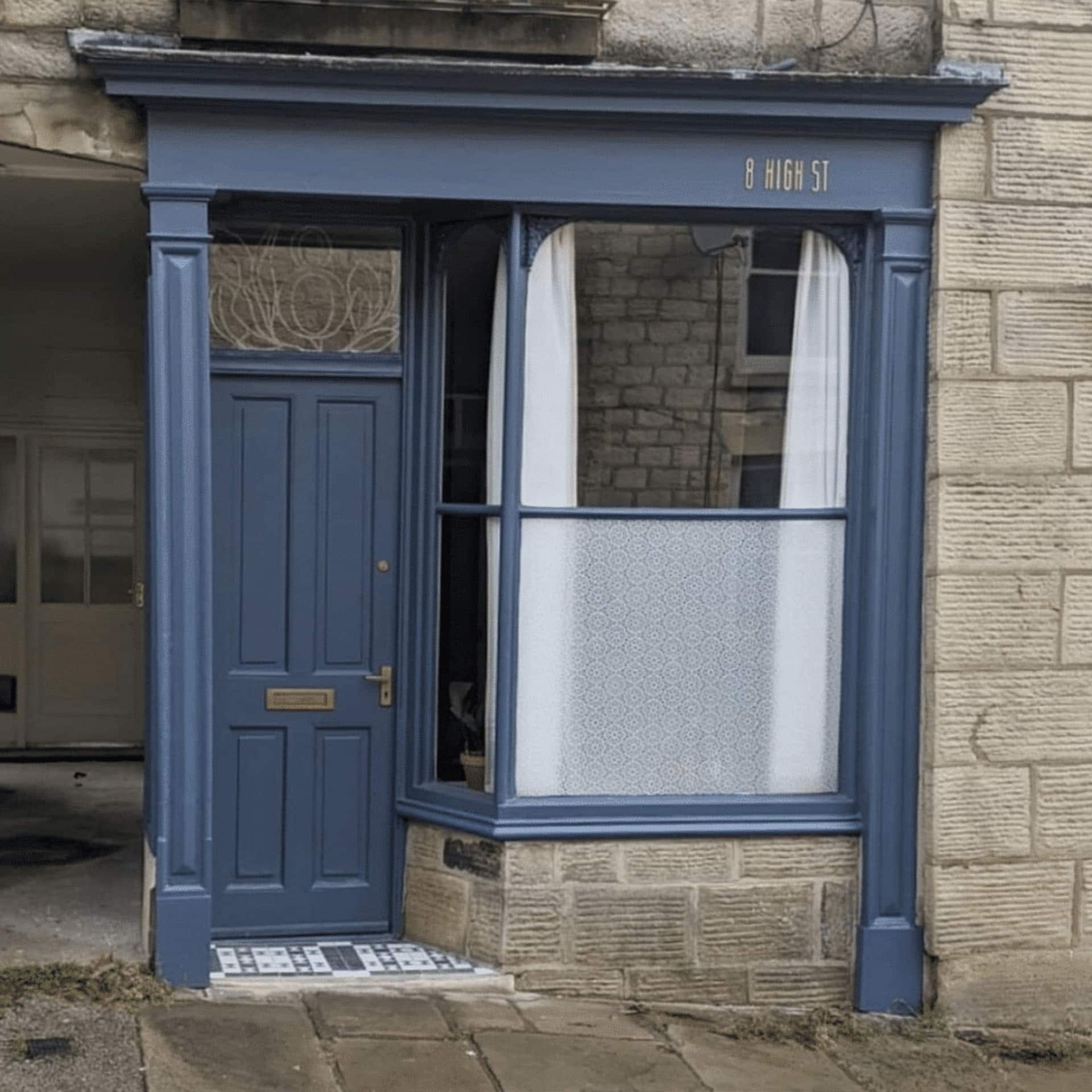 AMYTHUS Satin Solid Brass Letters