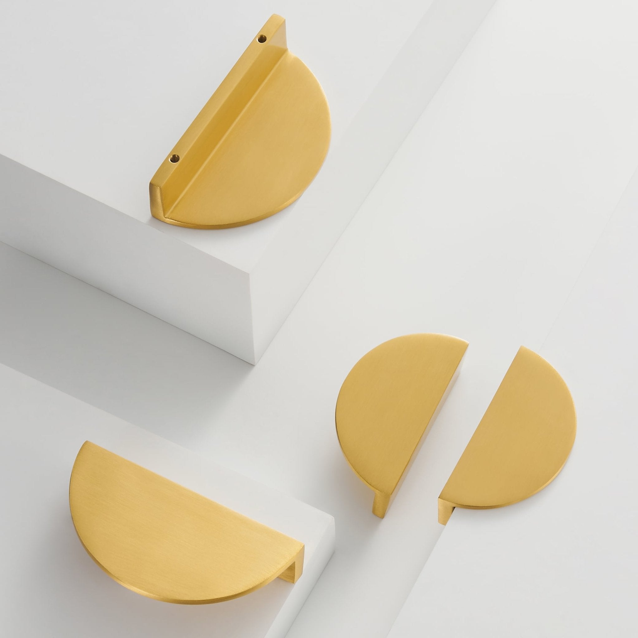 FERO Solid Brass Pull