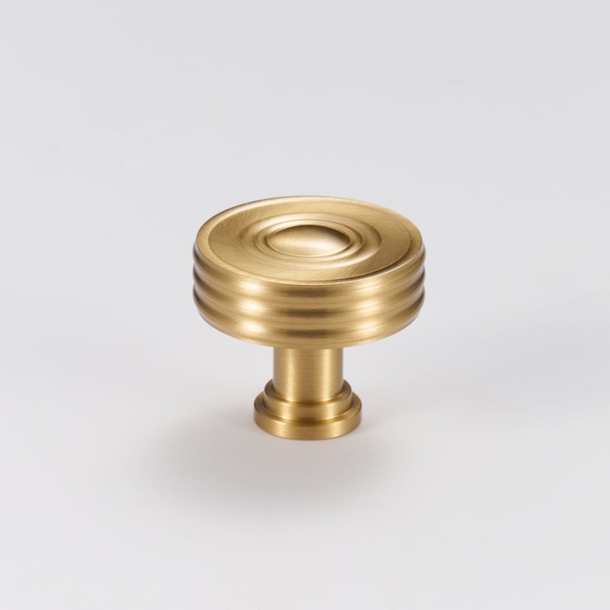 GROVE Solid Brass Knob