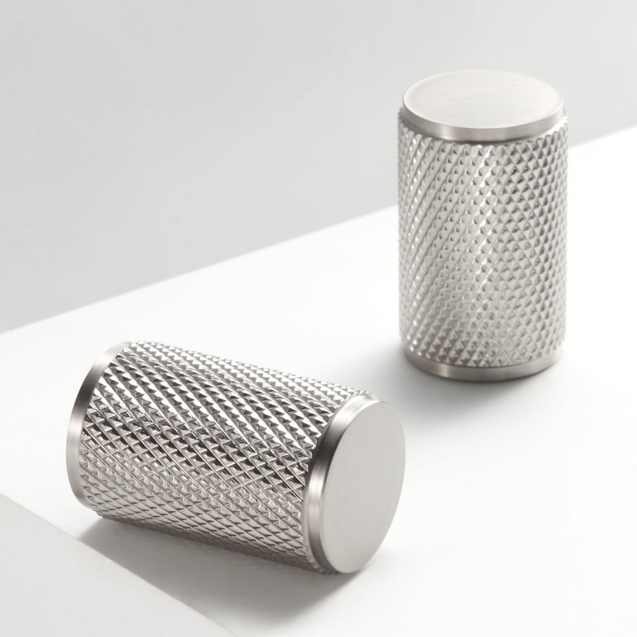 HART Brass Knurled Knob