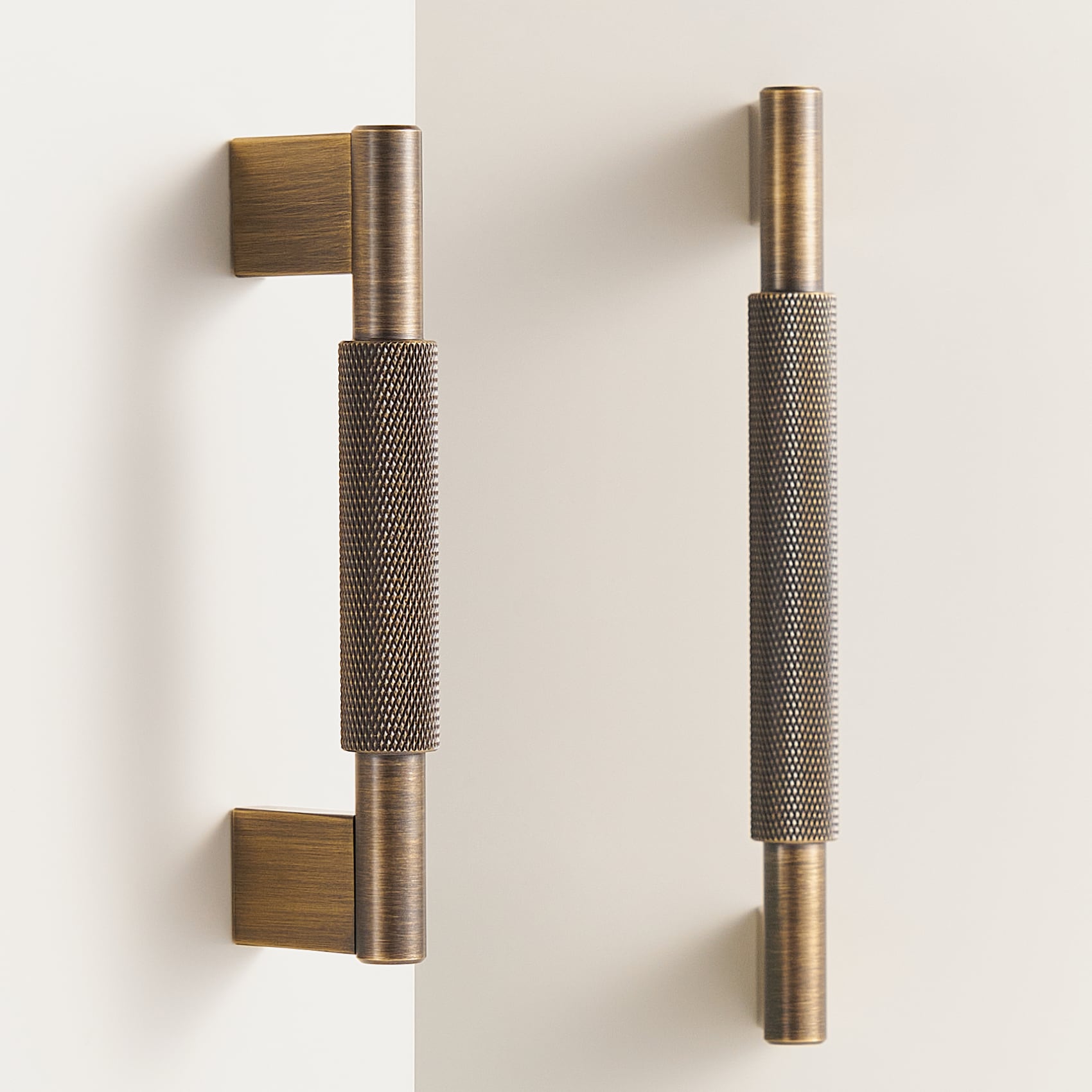 JAROD Solid Brass Knurled Handle