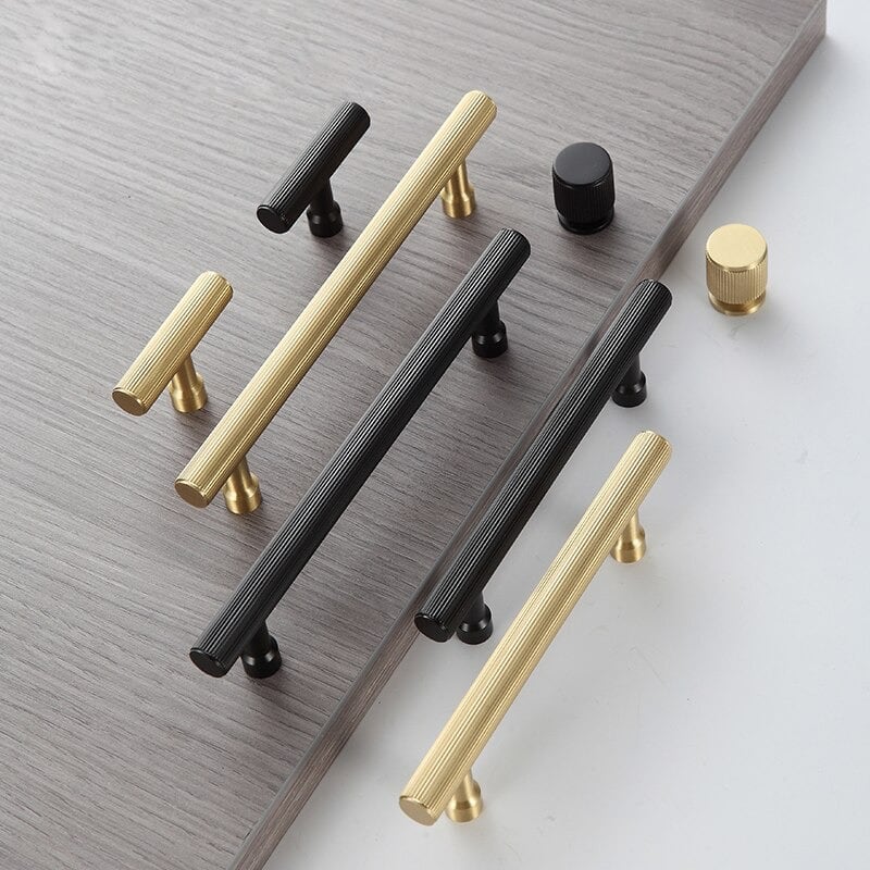 KAARI Solid Brass Knobs