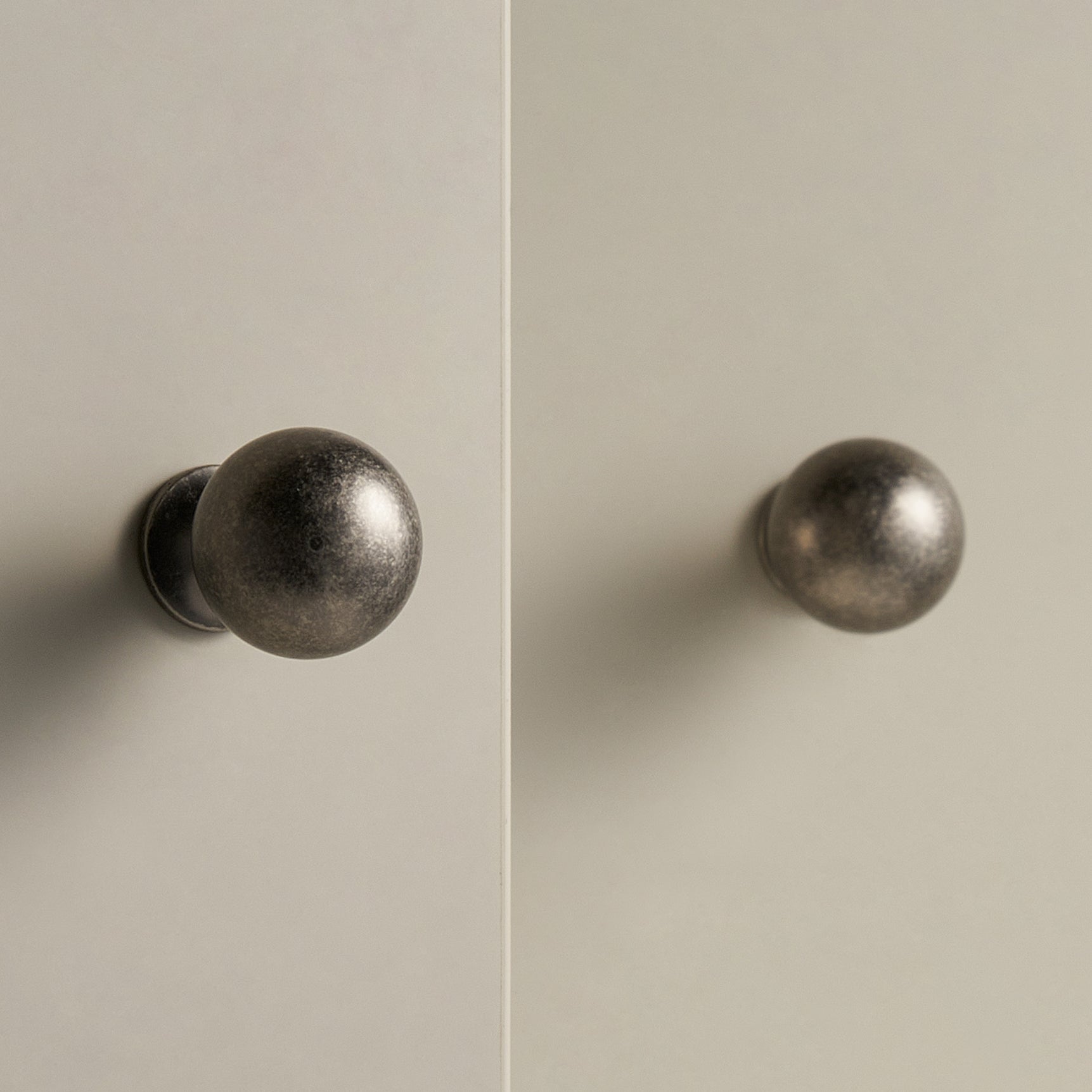 LOX Solid Brass Knob