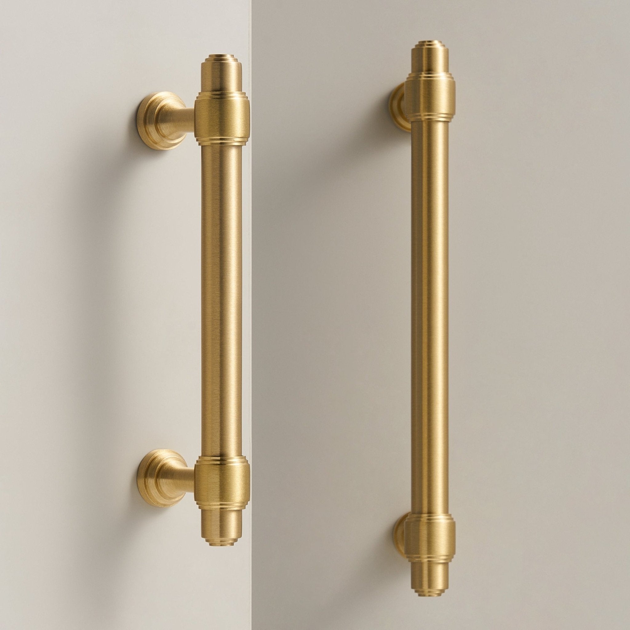 VELA Solid Brass Handle
